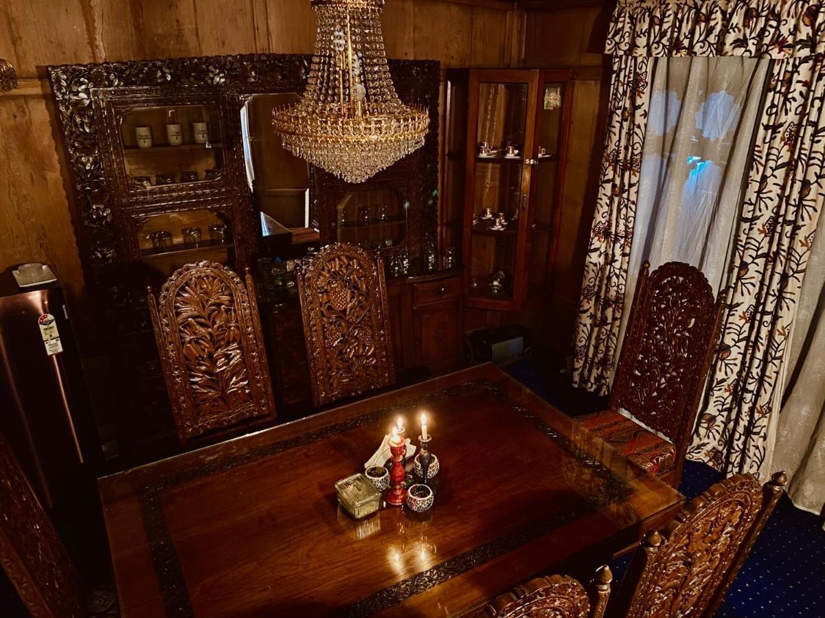 Green Paradise Houseboat - Centrally Heated Σριναγκάρ Εξωτερικό φωτογραφία